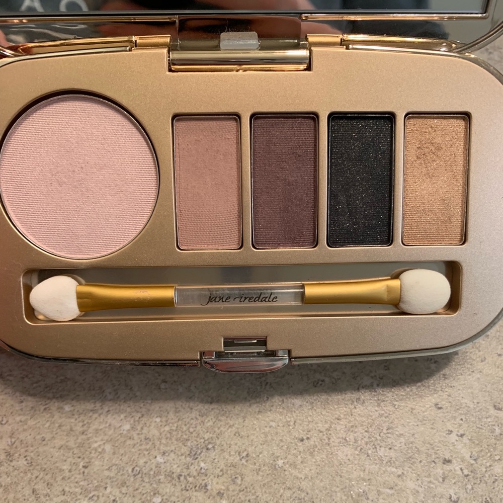 Jane Iredale eyeshadow palette